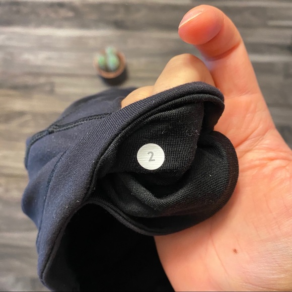 Lululemon give me qi crops - Picture 4 of 4